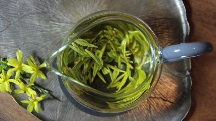 红茶、绿茶，哪种清友更养胃？